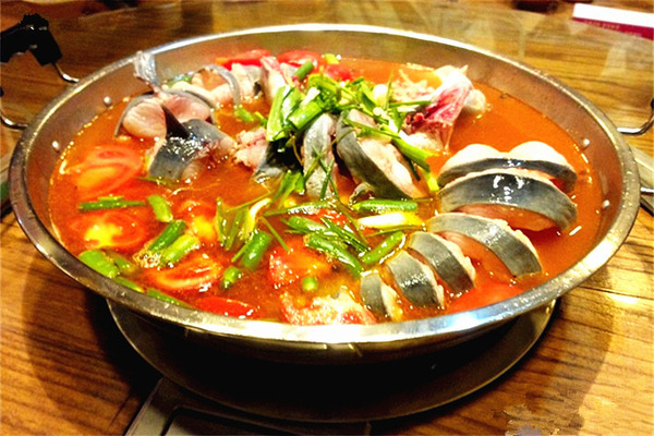 红酸汤鱼(资料图)